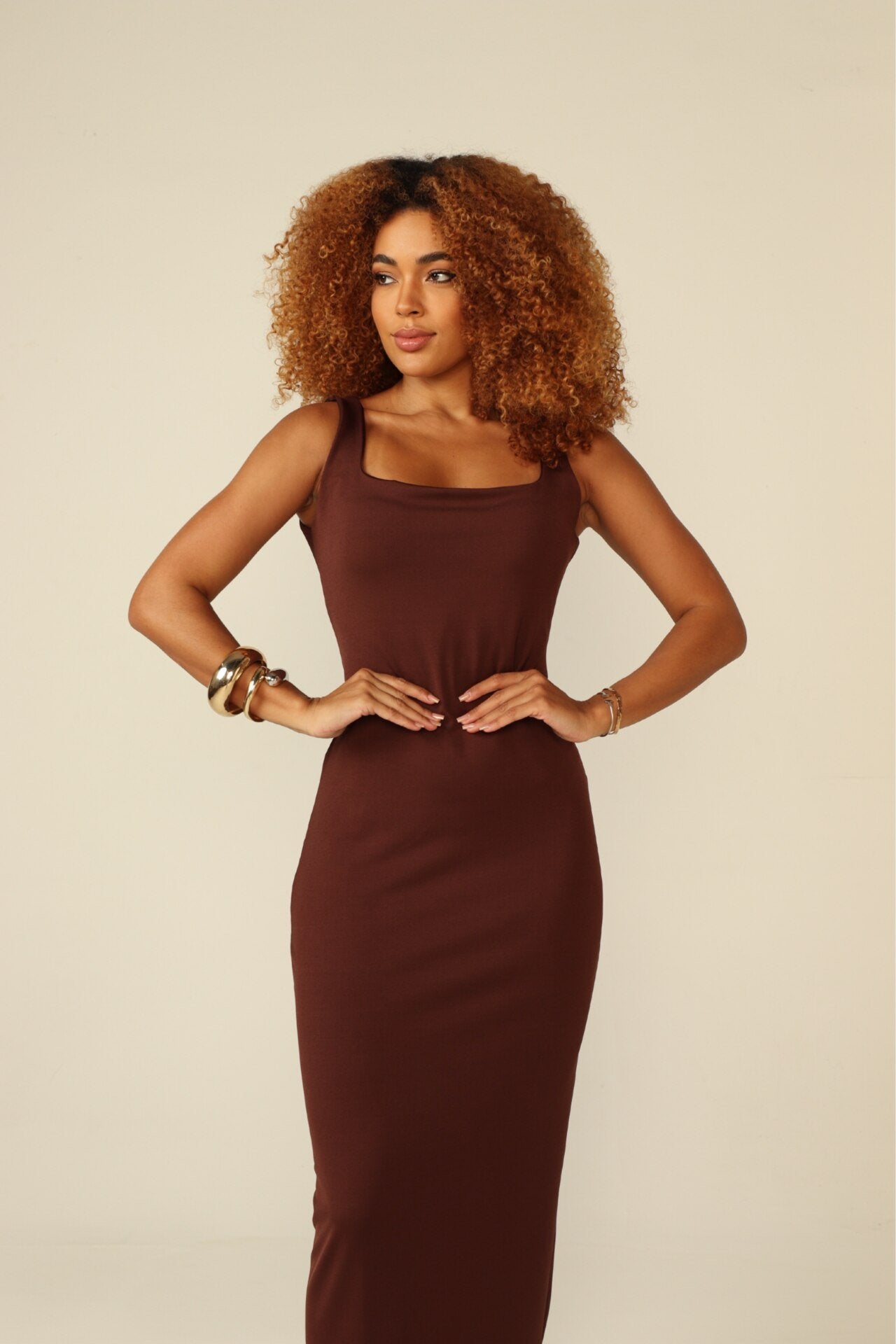 Morena Brazil - Vestido Longo com Costa Aberta Morena